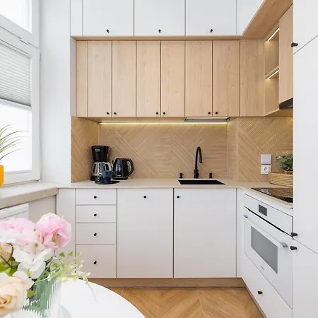 Warszauera Z Klimatyzacja Na Krakowskim Kazimierzu By Renters شقة *