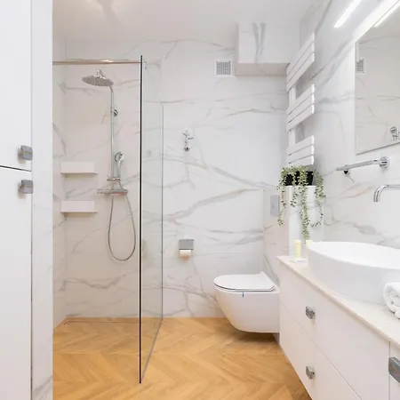شقة Warszauera Z Klimatyzacja Na Krakowskim Kazimierzu By Renters