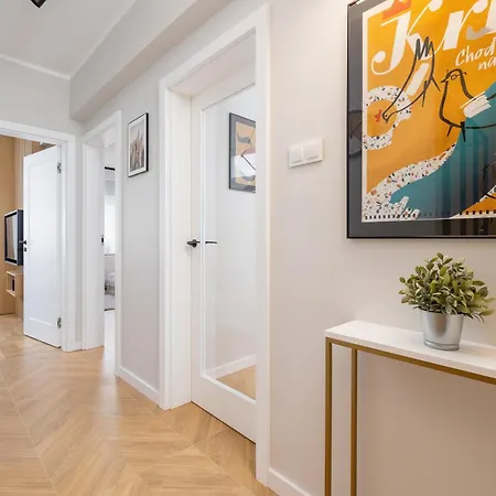 Apartment Warszauera Z Klimatyzacja Na Krakowskim Kazimierzu By Renters