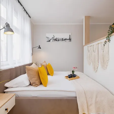 Apartamento Warszauera Z Klimatyzacja Na Krakowskim Kazimierzu By Renters